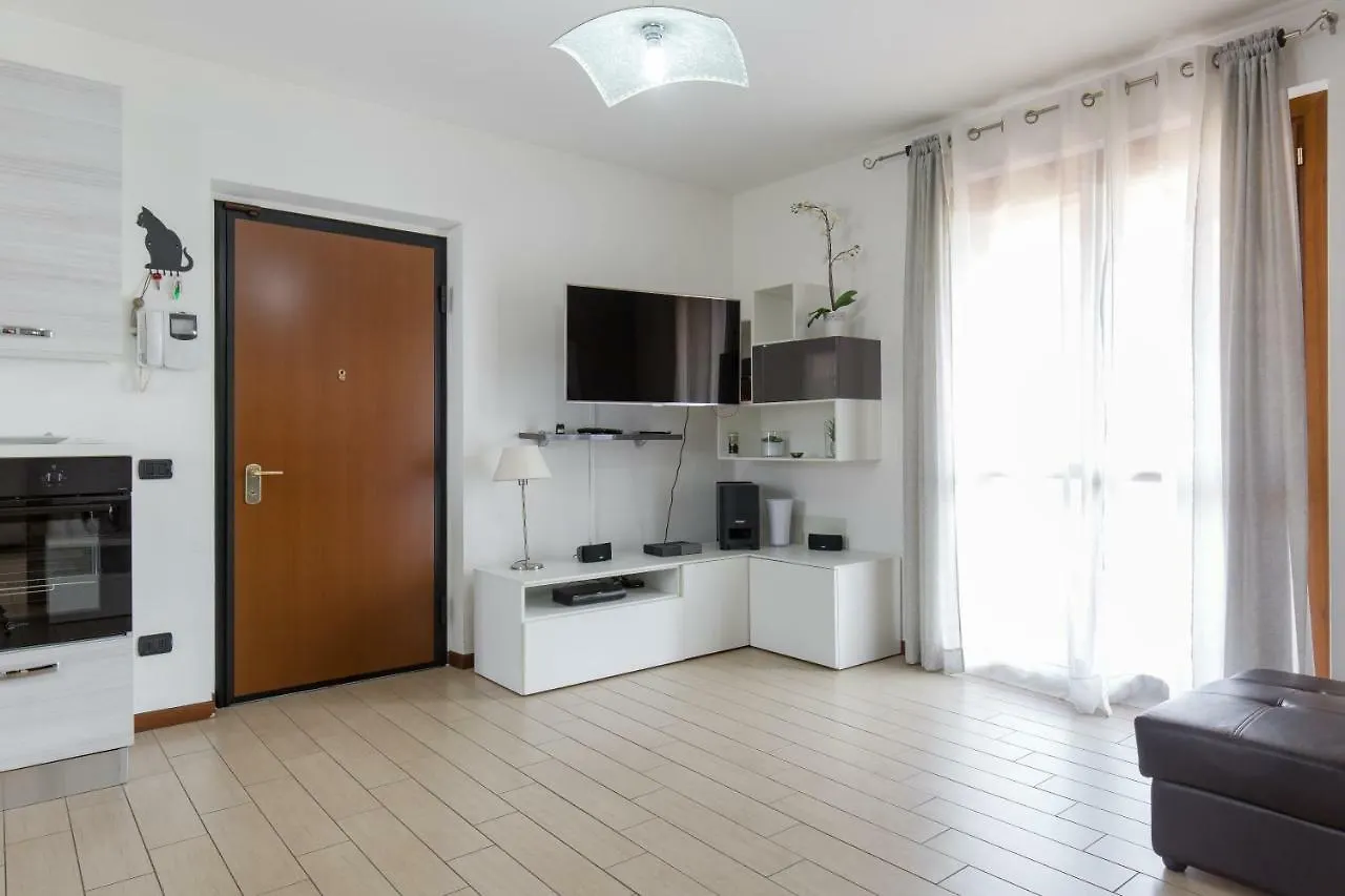 Apartmán Claudia'S House Con Piscina Peschiera del Garda 0*,