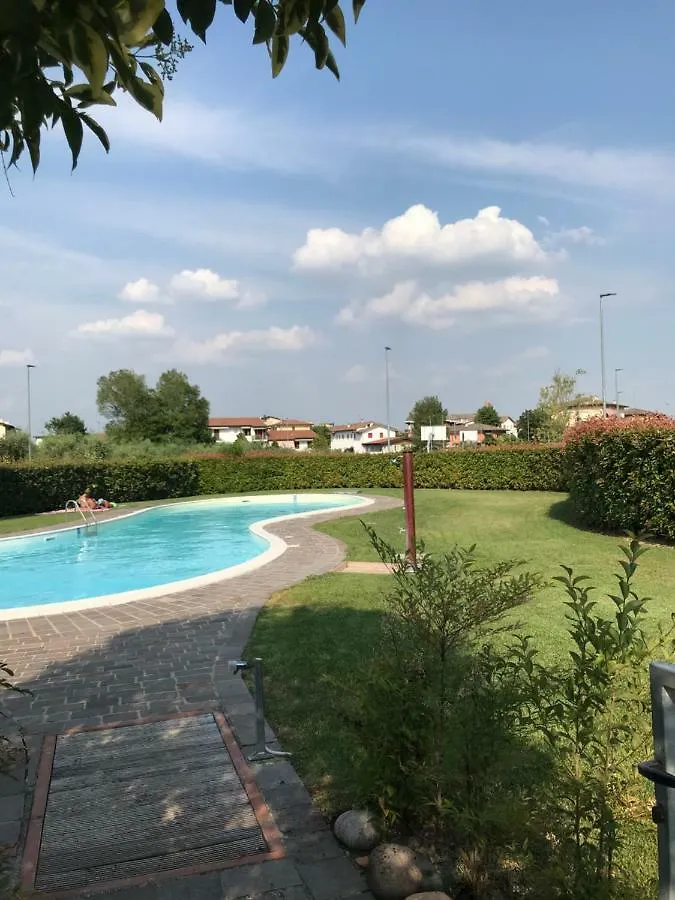 Claudia'S House Con Piscina Apartment Peschiera del Garda